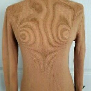 MODA International turtleneck